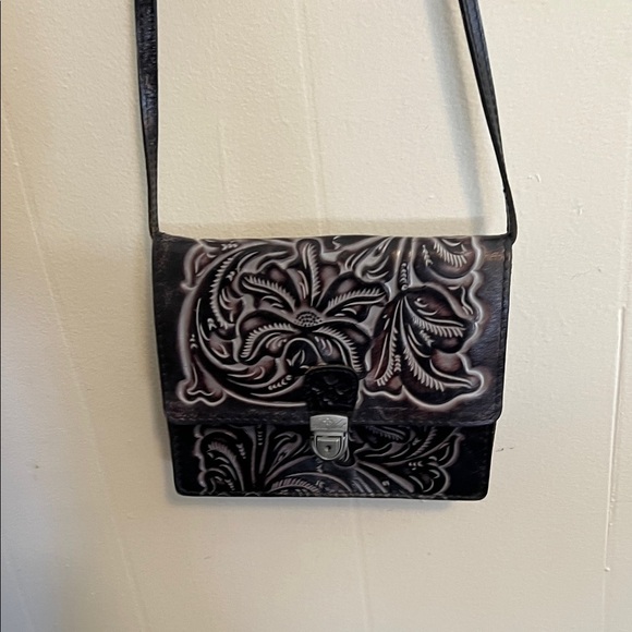 Patricia Nash Black and Blue Crossbody Bag - Picture 2 of 9